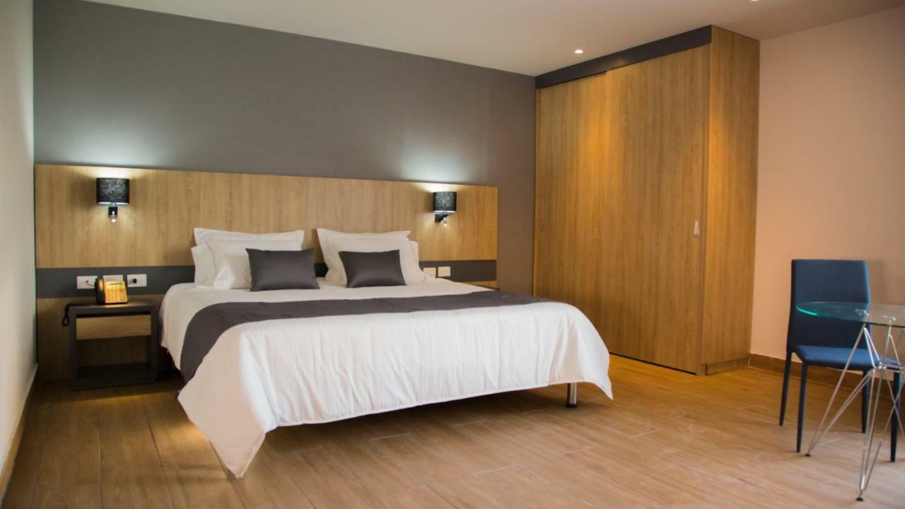 Hotel Plaza Del Lili Cali Buitenkant foto